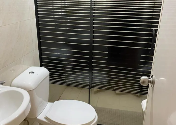 Jono's Flat Royal Oceancrest * Lapu-Lapu City